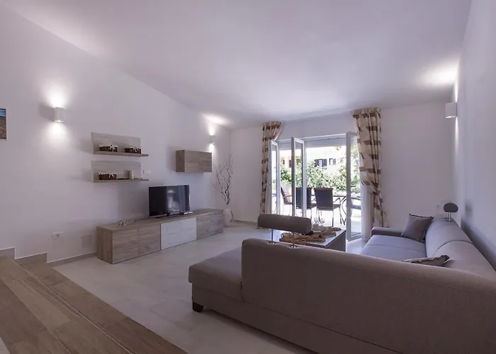 Charming Manuela With Wonderful Pool Near The *