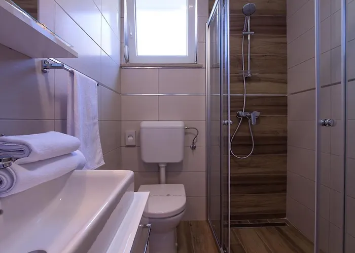 Charming Manuela With Wonderful Pool Near The Villa *