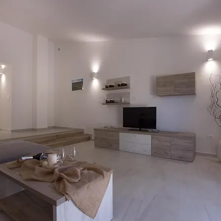 Charming Manuela With Wonderful Pool Near The Villa *