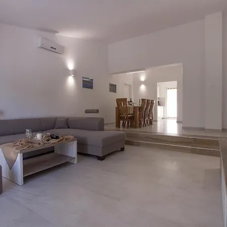 Вилла Charming Manuela With Wonderful Pool Near The
